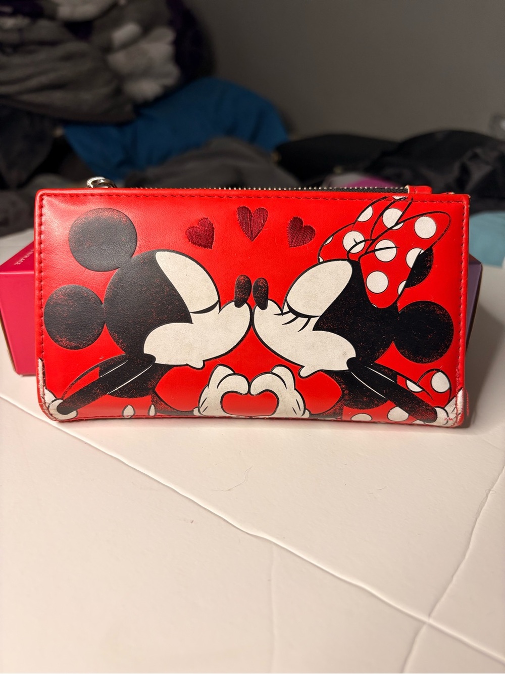 Loungefly Red Mickey & Minnie Kiss Zip Wallet